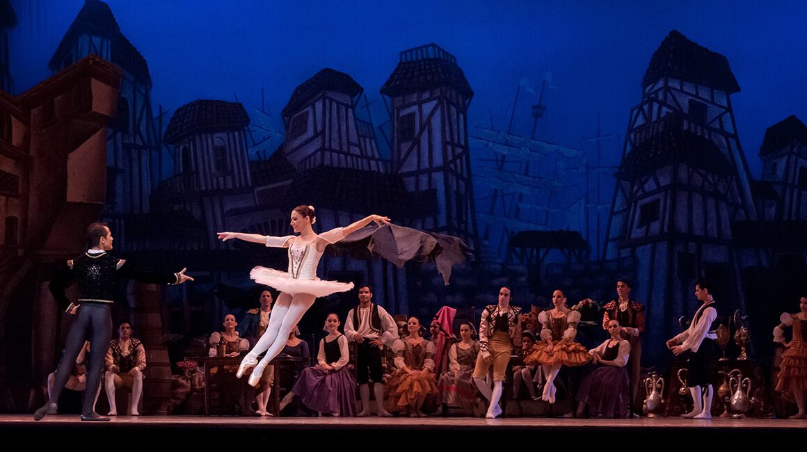 ballet-545291 Song Of The Earth